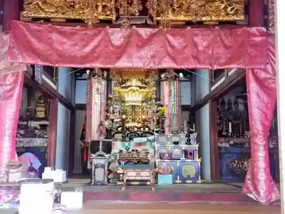 観音寺の本殿・本堂