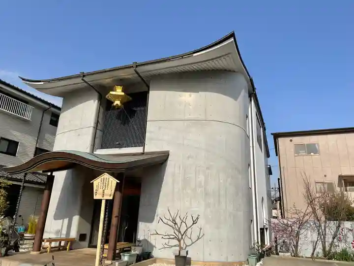 西林寺の本殿・本堂