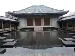 東長寺の本殿