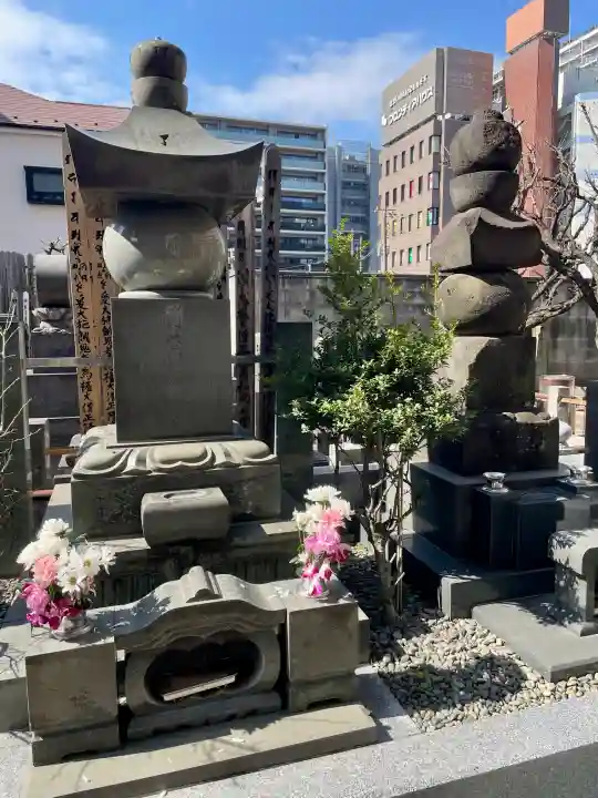 東光寺の{uncategorized: "未分類", other: "その他", undefined: "問題あり", building: "その他建物", grave: "お墓", sacred_gate: "鳥居", guardian: "狛犬", statue: "像", buddha: "仏像", history: "歴史", nature: "自然", garden: "庭園", animal: "動物", pagoda: "塔", temizu: "手水舎", mountain_gate: "山門・神門", sanctuary: "本殿・本堂", subordinate: "末社・摂社", art: "芸術", scenery: "景色", jizo: "地蔵", ema: "絵馬", goshuin: "御朱印", omikuji: "おみくじ", items: "授与品その他", amulet: "お守り", goshuincho: "御朱印帳", eats: "食事", festival: "お祭り", votive_dance: "神楽", shichigosan: "七五三参", wedding: "結婚式", experience: "体験その他", initially: "初詣", around: "周辺", anti_infection: "感染症対策"}