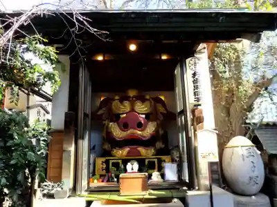 波除神社（波除稲荷神社）の像