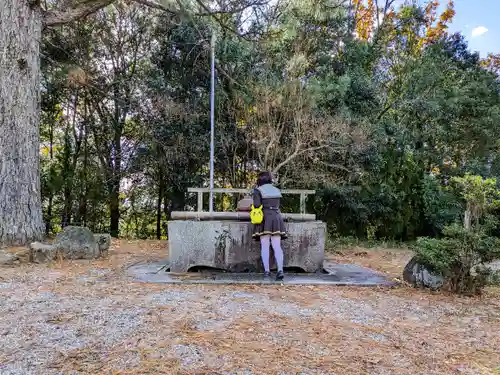 曽野稲荷神社の手水