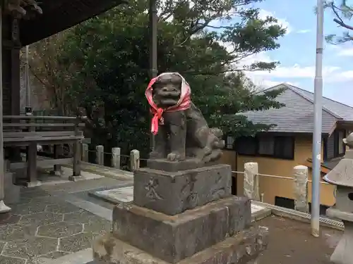 小動神社の狛犬