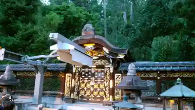 大谷祖廟の山門・神門