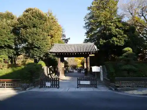 鑁阿寺の山門