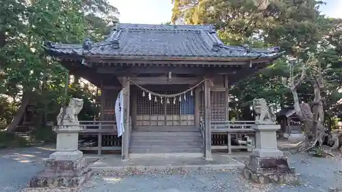 大和神社の本殿・本堂