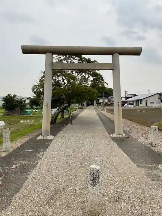 尾張神社(小針)の鳥居