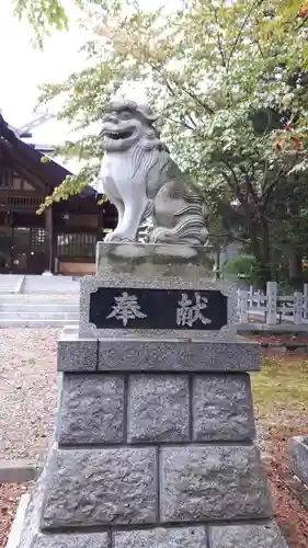 神楽神社の狛犬