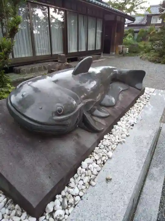 藁園神社(滋賀県)