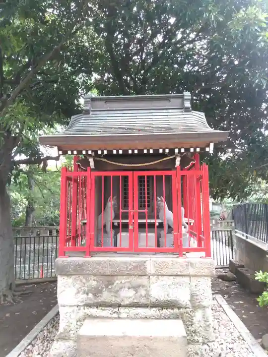 嶺稲荷神社の本殿・本堂