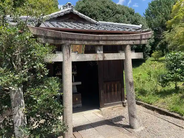 養源院の建物その他