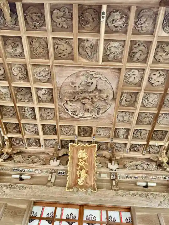 鶴谷八幡宮の芸術