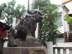 秋葉神社の狛犬