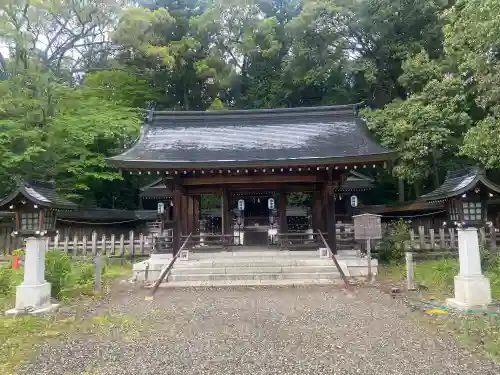吉野神宮の{uncategorized: "未分類", other: "その他", undefined: "問題あり", building: "その他建物", grave: "お墓", sacred_gate: "鳥居", guardian: "狛犬", statue: "像", buddha: "仏像", history: "歴史", nature: "自然", garden: "庭園", animal: "動物", pagoda: "塔", temizu: "手水舎", mountain_gate: "山門・神門", sanctuary: "本殿・本堂", subordinate: "末社・摂社", art: "芸術", scenery: "景色", jizo: "地蔵", ema: "絵馬", goshuin: "御朱印", omikuji: "おみくじ", items: "授与品その他", amulet: "お守り", goshuincho: "御朱印帳", eats: "食事", festival: "お祭り", votive_dance: "神楽", shichigosan: "七五三参", wedding: "結婚式", experience: "体験その他", initially: "初詣", around: "周辺", anti_infection: "感染症対策"}
