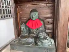 月照寺の像