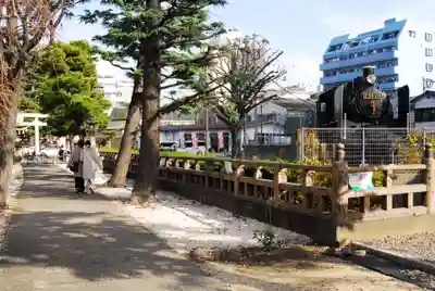 草加神社の周辺