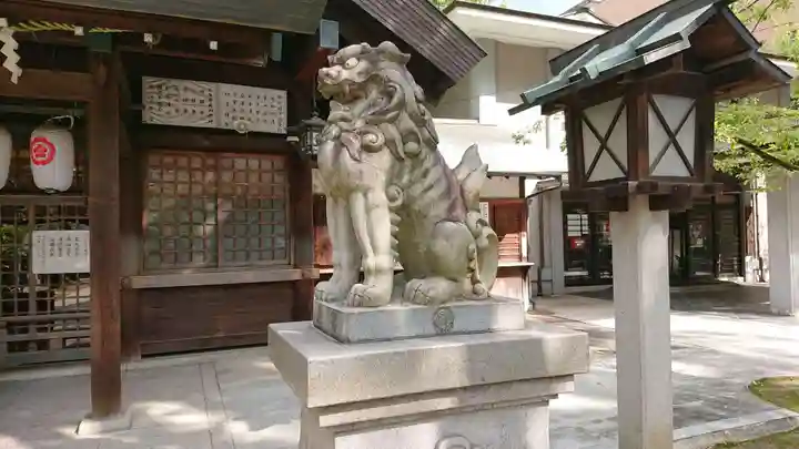 那古野神社の狛犬