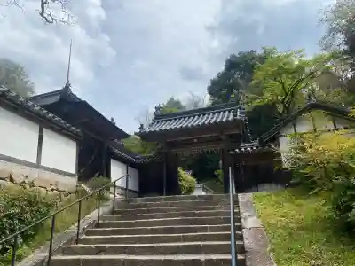 正暦寺の{uncategorized: "未分類", other: "その他", undefined: "問題あり", building: "その他建物", grave: "お墓", sacred_gate: "鳥居", guardian: "狛犬", statue: "像", buddha: "仏像", history: "歴史", nature: "自然", garden: "庭園", animal: "動物", pagoda: "塔", temizu: "手水舎", mountain_gate: "山門・神門", sanctuary: "本殿・本堂", subordinate: "末社・摂社", art: "芸術", scenery: "景色", jizo: "地蔵", ema: "絵馬", goshuin: "御朱印", omikuji: "おみくじ", items: "授与品その他", amulet: "お守り", goshuincho: "御朱印帳", eats: "食事", festival: "お祭り", votive_dance: "神楽", shichigosan: "七五三参", wedding: "結婚式", experience: "体験その他", initially: "初詣", around: "周辺", anti_infection: "感染症対策"}