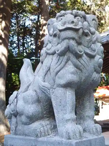 於呂神社の狛犬