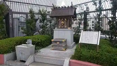 嘉栄神社の本殿