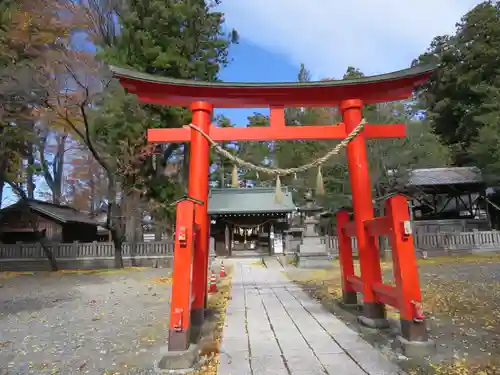 筑摩神社の鳥居