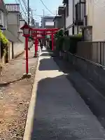 久富稲荷神社の{uncategorized: "未分類", other: "その他", undefined: "問題あり", building: "その他建物", grave: "お墓", sacred_gate: "鳥居", guardian: "狛犬", statue: "像", buddha: "仏像", history: "歴史", nature: "自然", garden: "庭園", animal: "動物", pagoda: "塔", temizu: "手水舎", mountain_gate: "山門・神門", sanctuary: "本殿・本堂", subordinate: "末社・摂社", art: "芸術", scenery: "景色", jizo: "地蔵", ema: "絵馬", goshuin: "御朱印", omikuji: "おみくじ", items: "授与品その他", amulet: "お守り", goshuincho: "御朱印帳", eats: "食事", festival: "お祭り", votive_dance: "神楽", shichigosan: "七五三参", wedding: "結婚式", experience: "体験その他", initially: "初詣", around: "周辺", anti_infection: "感染症対策"}