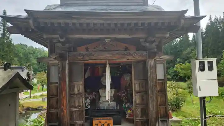 円照寺(山形県)