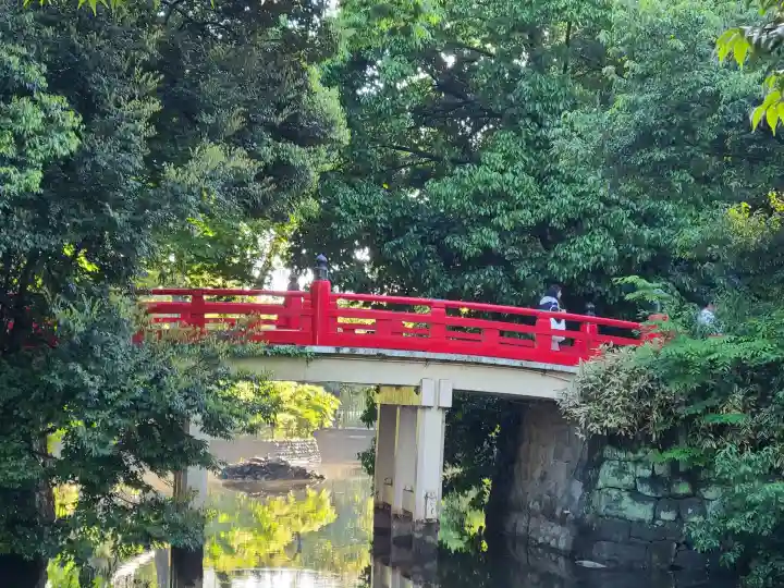武蔵一宮氷川神社の{uncategorized: "未分類", other: "その他", undefined: "問題あり", building: "その他建物", grave: "お墓", sacred_gate: "鳥居", guardian: "狛犬", statue: "像", buddha: "仏像", history: "歴史", nature: "自然", garden: "庭園", animal: "動物", pagoda: "塔", temizu: "手水舎", mountain_gate: "山門・神門", sanctuary: "本殿・本堂", subordinate: "末社・摂社", art: "芸術", scenery: "景色", jizo: "地蔵", ema: "絵馬", goshuin: "御朱印", omikuji: "おみくじ", items: "授与品その他", amulet: "お守り", goshuincho: "御朱印帳", eats: "食事", festival: "お祭り", votive_dance: "神楽", shichigosan: "七五三参", wedding: "結婚式", experience: "体験その他", initially: "初詣", around: "周辺", anti_infection: "感染症対策"}