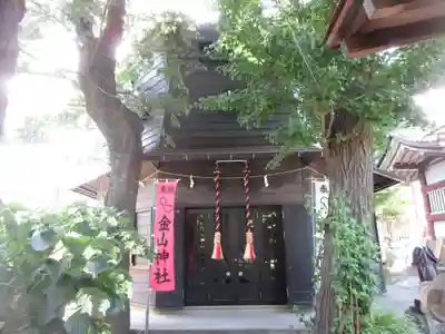 金山神社(若宮八幡宮境内社)の本殿・本堂