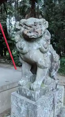 八所神社の狛犬