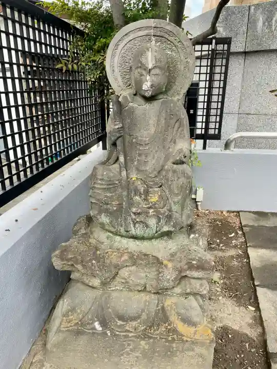 常光寺の{uncategorized: "未分類", other: "その他", undefined: "問題あり", building: "その他建物", grave: "お墓", sacred_gate: "鳥居", guardian: "狛犬", statue: "像", buddha: "仏像", history: "歴史", nature: "自然", garden: "庭園", animal: "動物", pagoda: "塔", temizu: "手水舎", mountain_gate: "山門・神門", sanctuary: "本殿・本堂", subordinate: "末社・摂社", art: "芸術", scenery: "景色", jizo: "地蔵", ema: "絵馬", goshuin: "御朱印", omikuji: "おみくじ", items: "授与品その他", amulet: "お守り", goshuincho: "御朱印帳", eats: "食事", festival: "お祭り", votive_dance: "神楽", shichigosan: "七五三参", wedding: "結婚式", experience: "体験その他", initially: "初詣", around: "周辺", anti_infection: "感染症対策"}