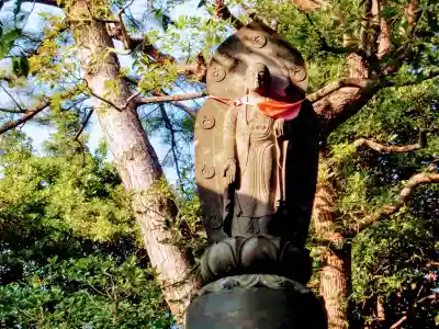 東長谷寺　薬王院の地蔵