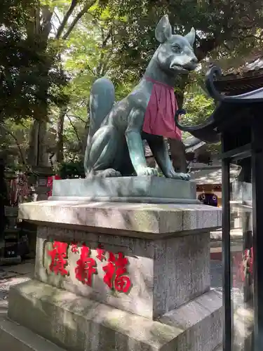 豊川稲荷東京別院の狛犬