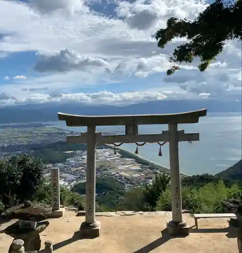 高屋神社の鳥居