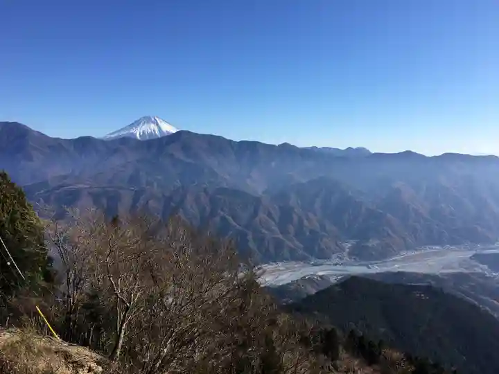 身延山奥之院思親閣の景色