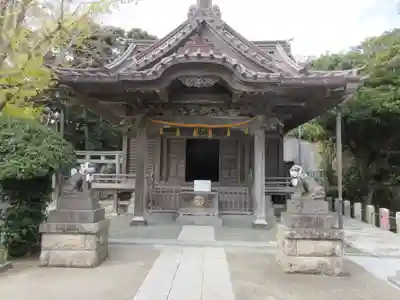 小動神社の本殿・本堂