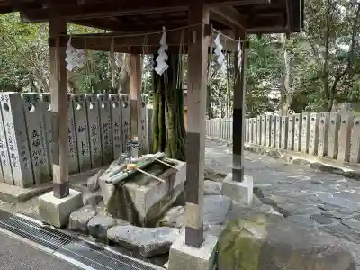 石切劔箭神社上之社の{uncategorized: "未分類", other: "その他", undefined: "問題あり", building: "その他建物", grave: "お墓", sacred_gate: "鳥居", guardian: "狛犬", statue: "像", buddha: "仏像", history: "歴史", nature: "自然", garden: "庭園", animal: "動物", pagoda: "塔", temizu: "手水舎", mountain_gate: "山門・神門", sanctuary: "本殿・本堂", subordinate: "末社・摂社", art: "芸術", scenery: "景色", jizo: "地蔵", ema: "絵馬", goshuin: "御朱印", omikuji: "おみくじ", items: "授与品その他", amulet: "お守り", goshuincho: "御朱印帳", eats: "食事", festival: "お祭り", votive_dance: "神楽", shichigosan: "七五三参", wedding: "結婚式", experience: "体験その他", initially: "初詣", around: "周辺", anti_infection: "感染症対策"}