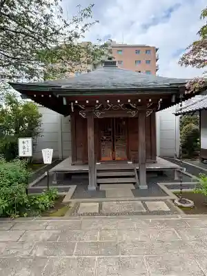 龍眼寺(萩寺)(東京都)