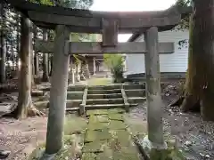 矢沢神社の鳥居