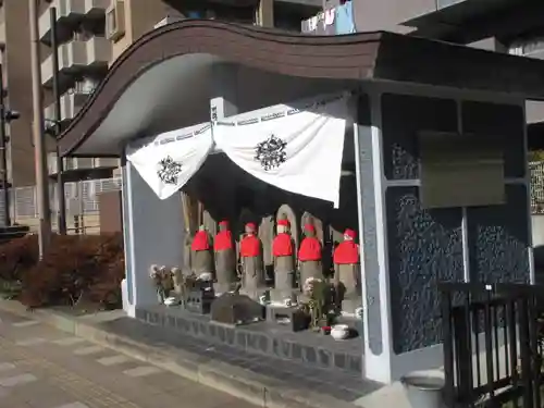 傍示堂石塔群の地蔵