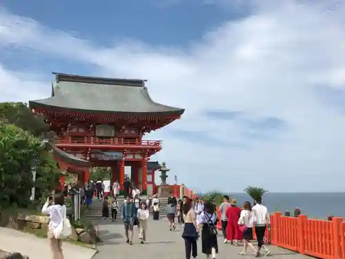 鵜戸神宮の山門