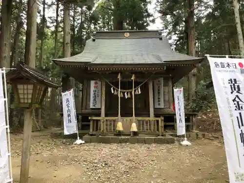 黄金山神社の本殿