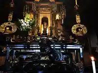 信行寺の本殿・本堂