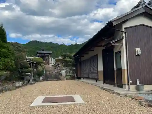 六柱神社(榛原石田)(奈良県)