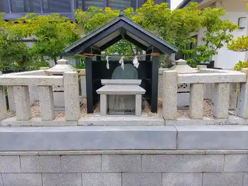 平和ヶ丘神社（平和が丘）の末社・摂社