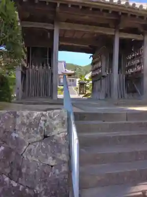覚住寺の山門・神門