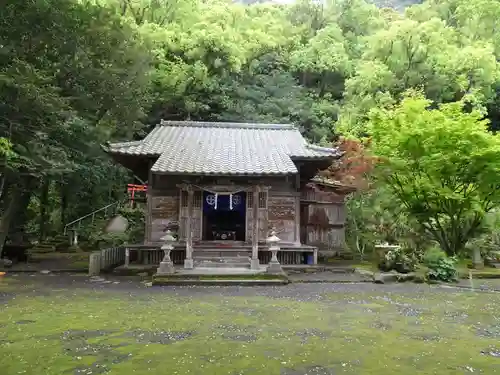 平松神社の本殿・本堂