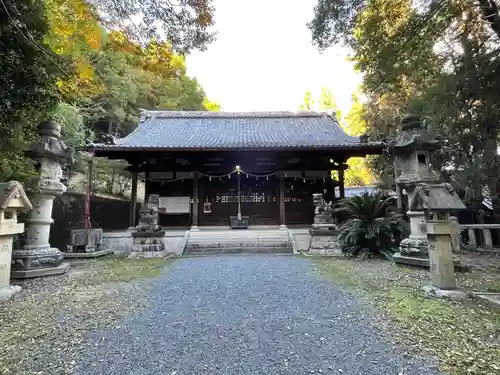 小向神社の本殿・本堂