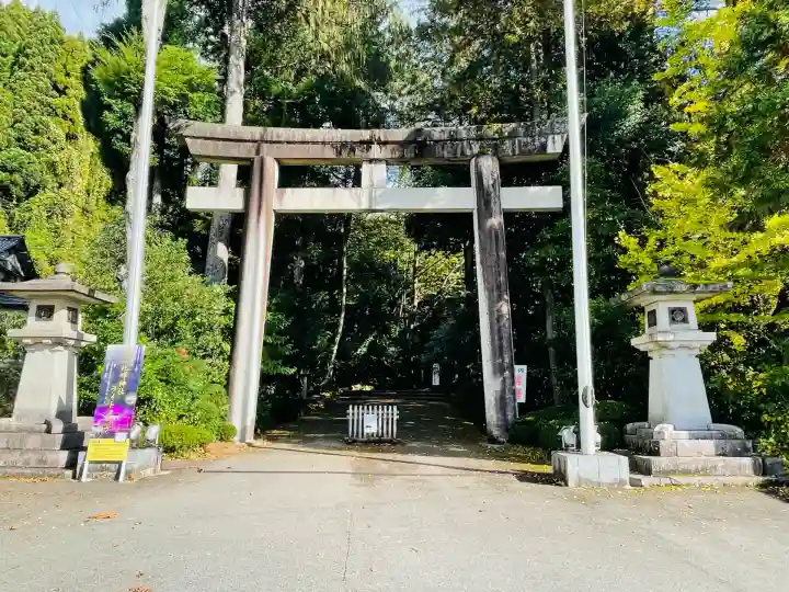 白山比咩神社(石川県)