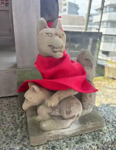 住吉神社の{uncategorized: "未分類", other: "その他", undefined: "問題あり", building: "その他建物", grave: "お墓", sacred_gate: "鳥居", guardian: "狛犬", statue: "像", buddha: "仏像", history: "歴史", nature: "自然", garden: "庭園", animal: "動物", pagoda: "塔", temizu: "手水舎", mountain_gate: "山門・神門", sanctuary: "本殿・本堂", subordinate: "末社・摂社", art: "芸術", scenery: "景色", jizo: "地蔵", ema: "絵馬", goshuin: "御朱印", omikuji: "おみくじ", items: "授与品その他", amulet: "お守り", goshuincho: "御朱印帳", eats: "食事", festival: "お祭り", votive_dance: "神楽", shichigosan: "七五三参", wedding: "結婚式", experience: "体験その他", initially: "初詣", around: "周辺", anti_infection: "感染症対策"}